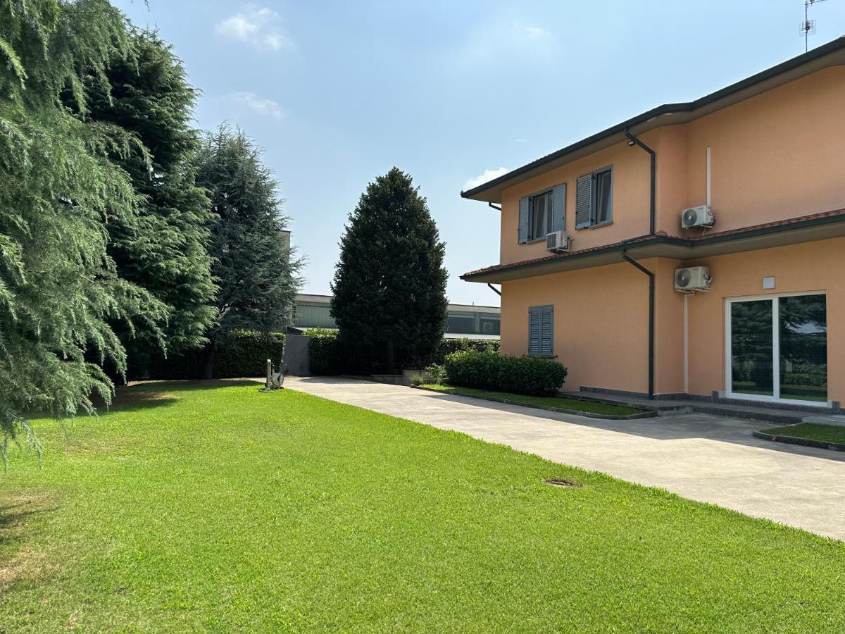 Villa 2 Cassano dʼAdda Esterno foto